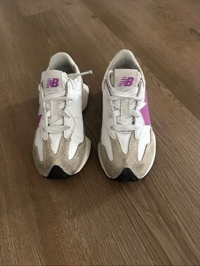 New Balance Kids White Sneakers with Pink Accent